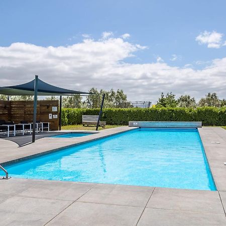 Regent Sanctuary - Martinborough Holiday Home 외부 사진
