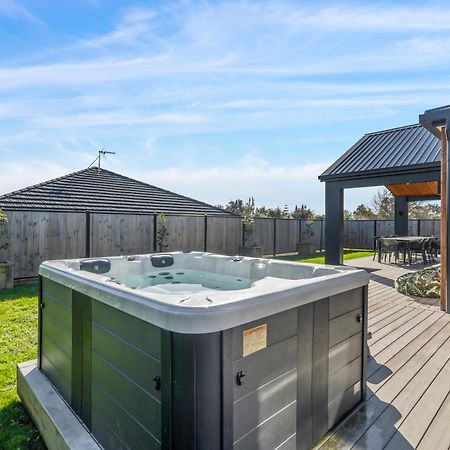 Regent Sanctuary - Martinborough Holiday Home 외부 사진