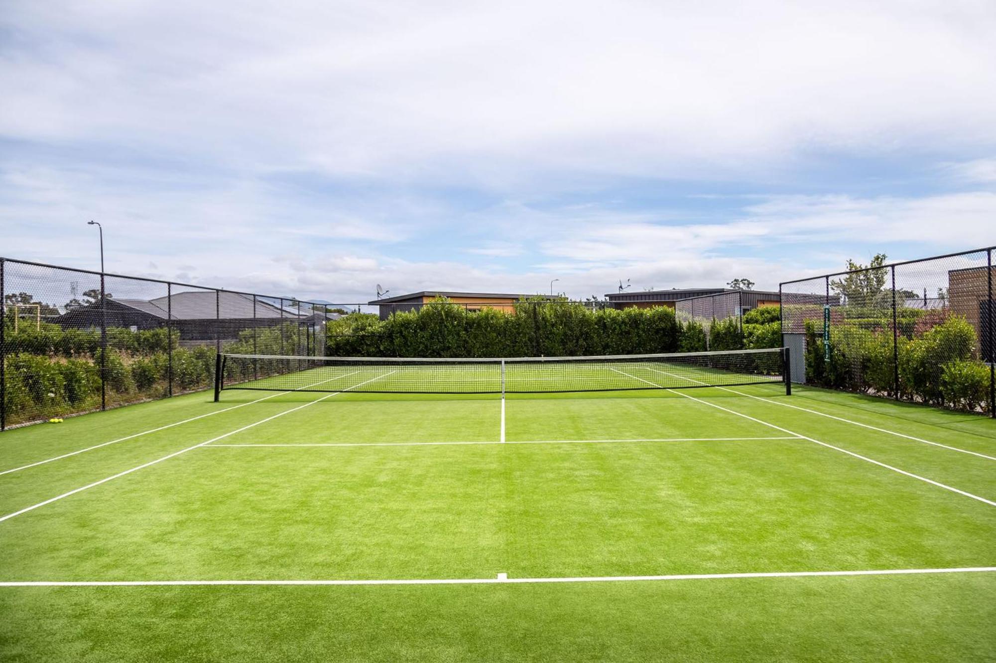 Regent Sanctuary - Martinborough Holiday Home 외부 사진